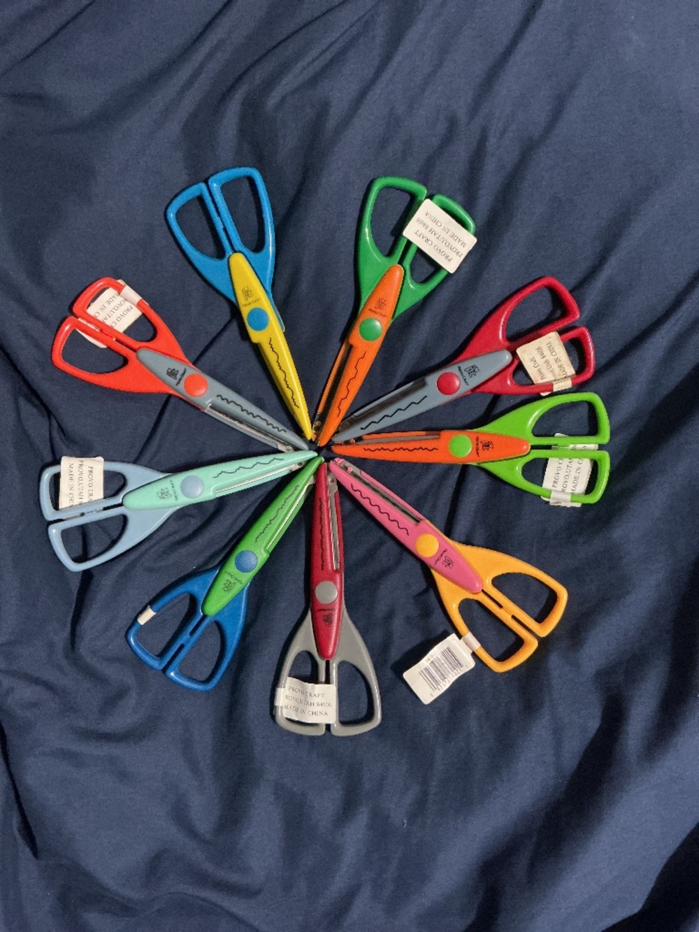 Provo Craft Decorative Edge Scissors Lot of 9 Scrapbooking ✂️